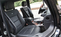 2011-mercedes-benz-g55-amg-interior-photo-410546-s-1280x782.jpeg
