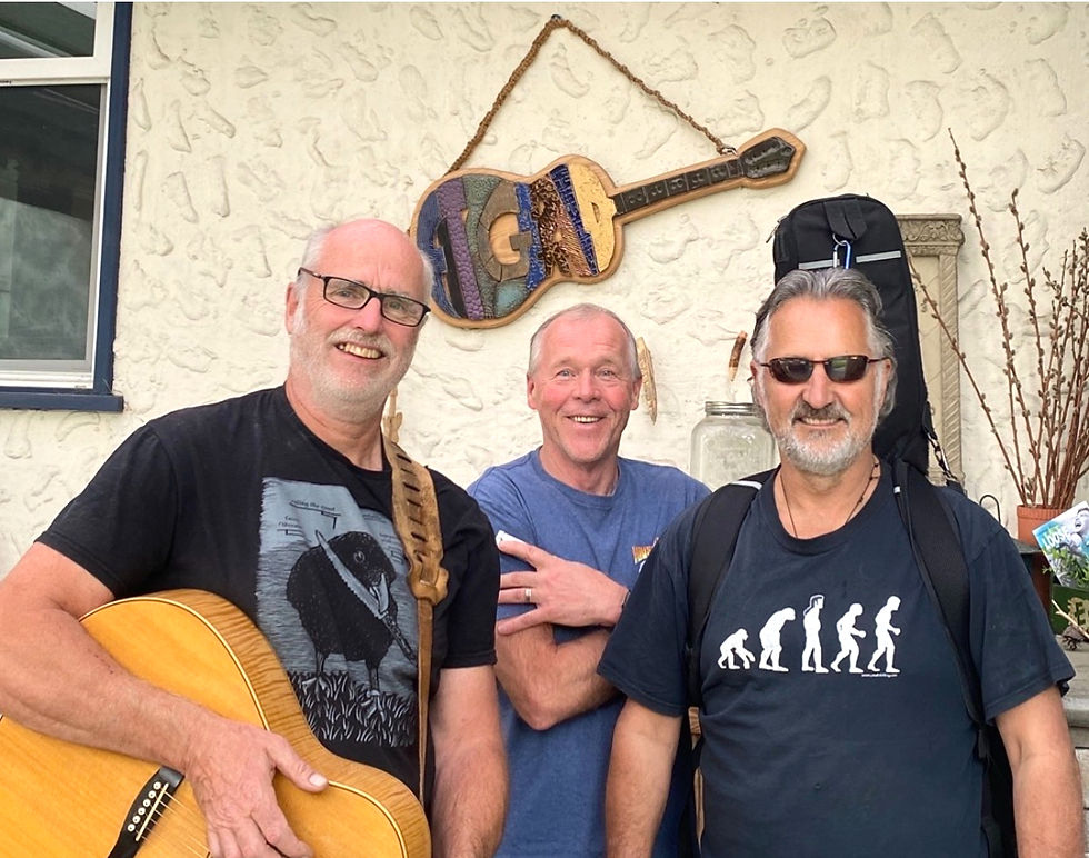Thursday Night Live Music: Chicken Bus