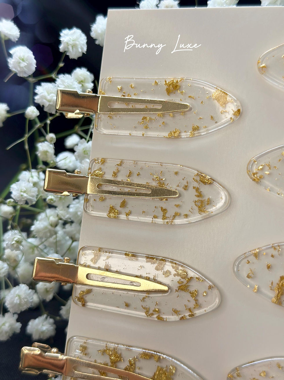 Thumbnail: Iridescent No-Crease Hair Clips