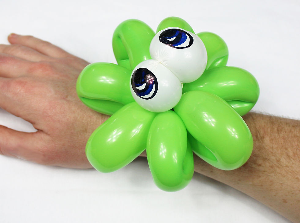 Octopus bracelet balloon