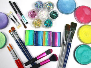 Some more about Artycat Faces - and this amazing profession as a face painter