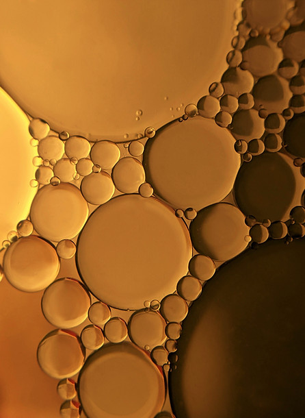 Oil repels water principle in lithography