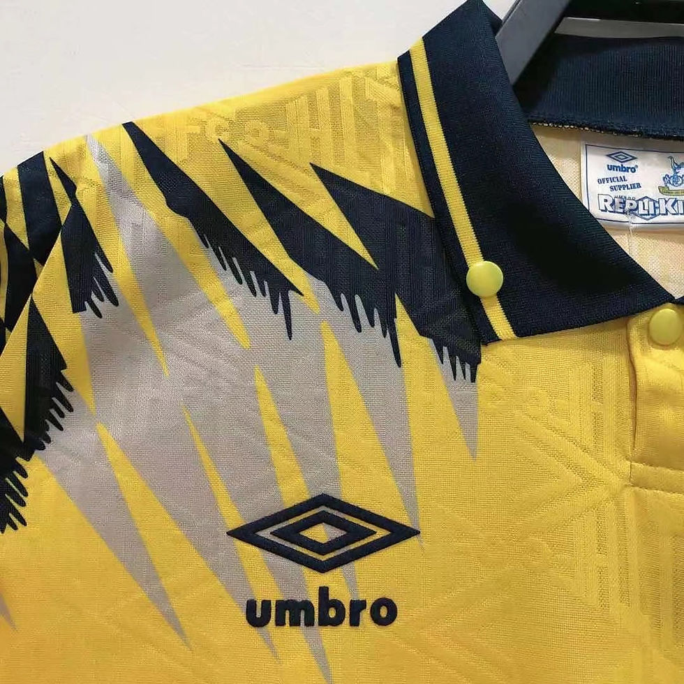 Thumbnail: Tottenham Hotspur Away Retro Replica Classic Football Shirt 92-94