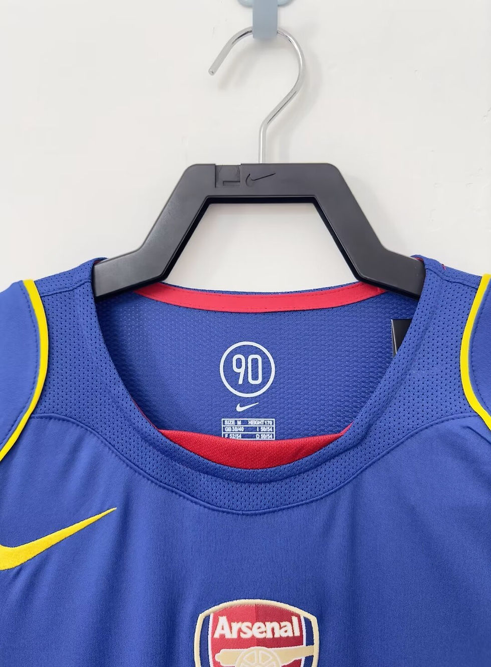 Miniatura: Camiseta retro de visitante del ARSENAL 2004
