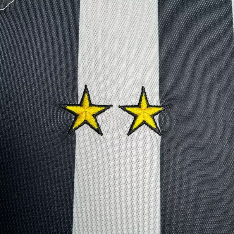 Thumbnail: Juventus Retro Replica Classic Football Shirt Home 1995