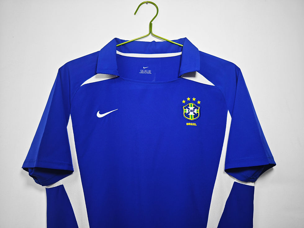 Thumbnail: Brazil Retro Replica Classic Football Shirt 2002 Away