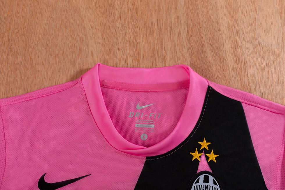 Thumbnail: Juventus Retro Replica Classic Away Football Shirt 2012-13