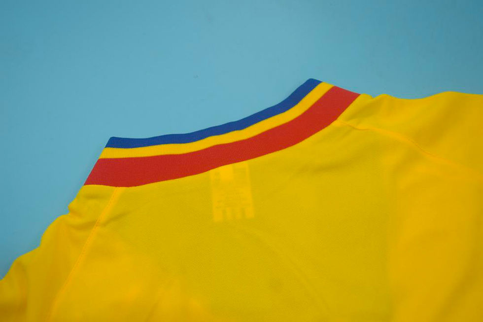Miniatura: Camiseta de fútbol clásica de réplica retro de la selección de Rumanía de 1994