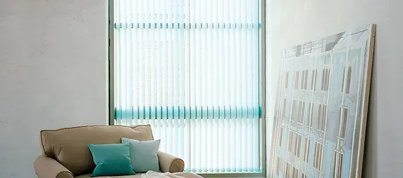 Vertikaljalousie-01-2000x750.webp