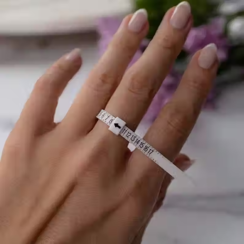 Perfect Match: Ajuste Perfeito com o Medidor Virtual de Anéis da Lèontine