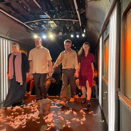 Review | «Πυρεξία: Τρία πυρετώδη οράματα για τη Μέση Ανατολή»