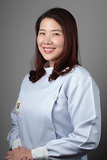 ทพญ.ชมพูนุช เสรีนิราช.jpg