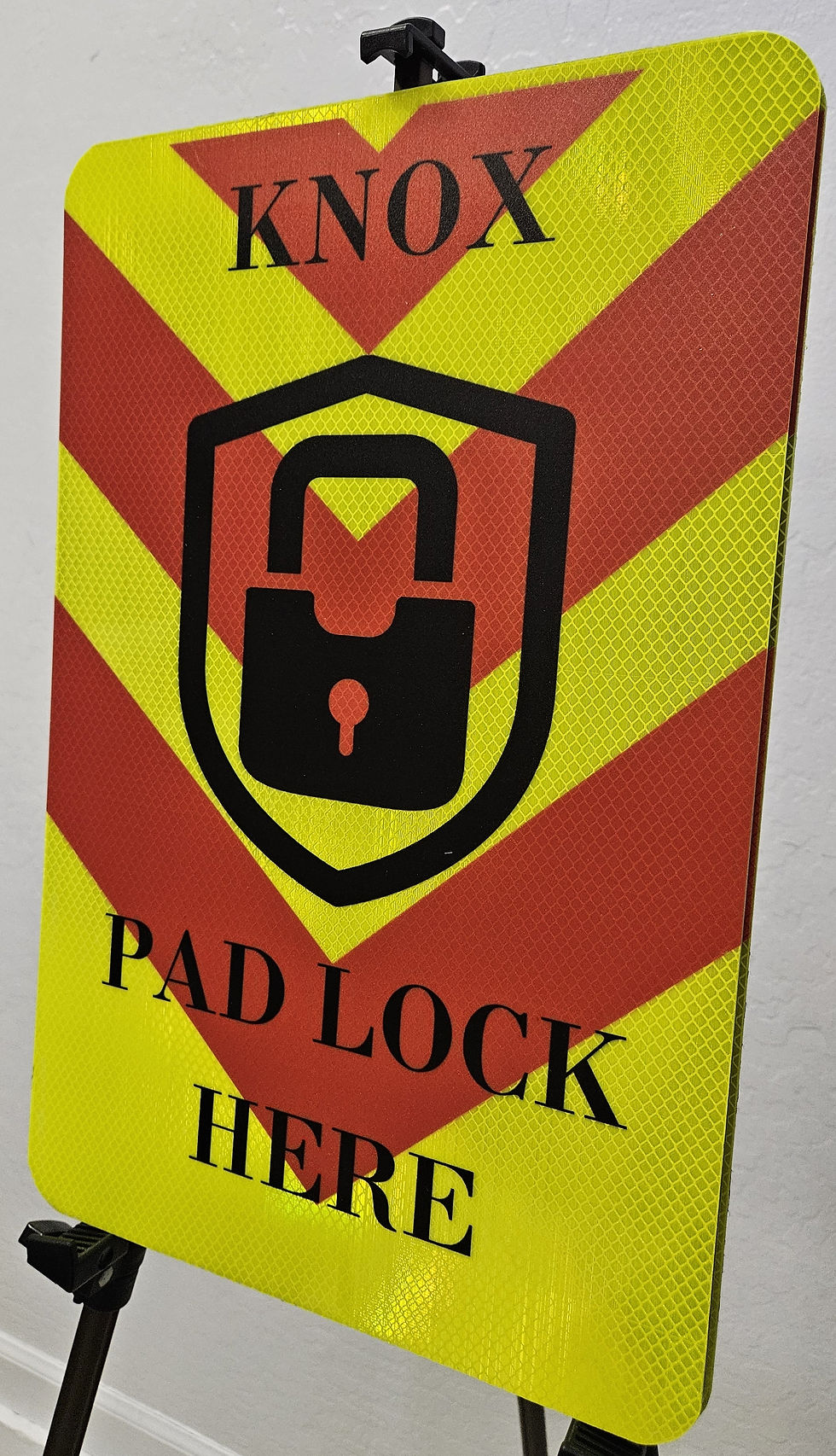 Knox pad lock emergency access sign reflective close-up view