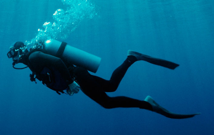Scuba Stand