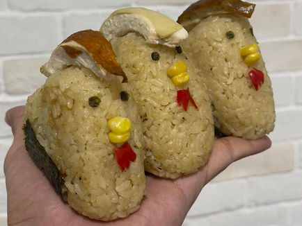 Ah Lim Chicken Rice: Transforming Chicken Rice into Onigiri Delights