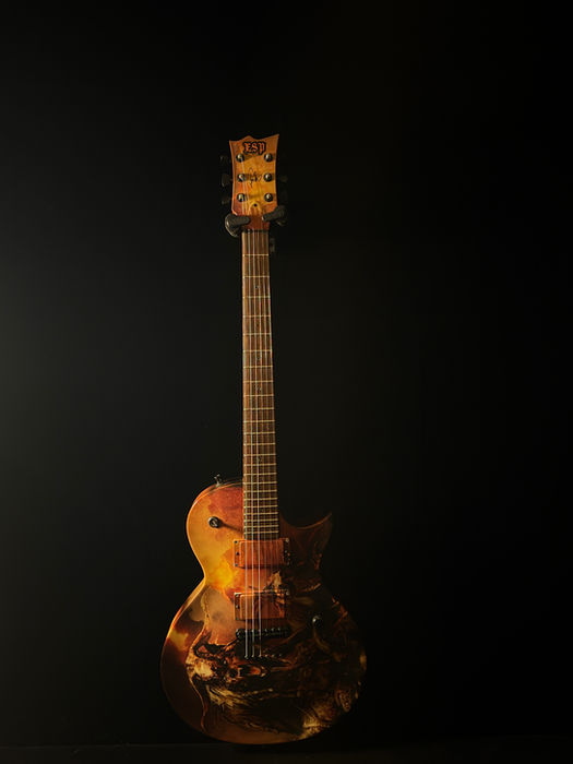 Ted Aguilar's custom ESP guitar - Wolfie