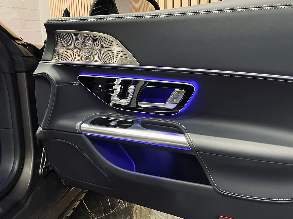 Miniature : MERCEDES SL 43 AMG 2.0 381CH IMMAT FRANCE