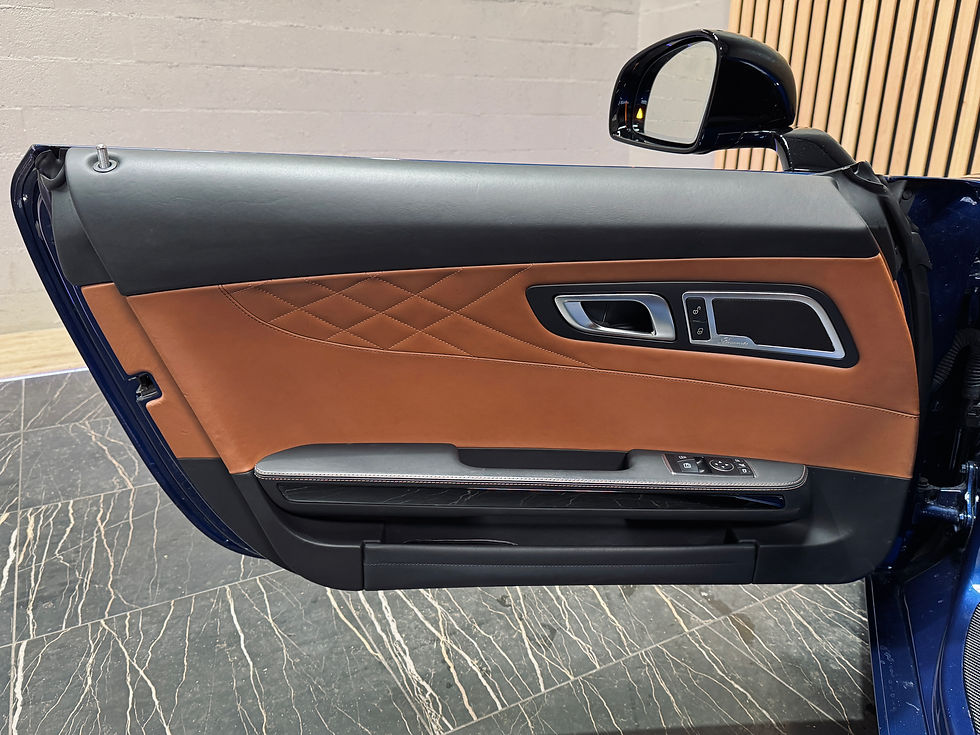 Miniature : MERCEDES AMG GTS AMG COUPÉ 4.0 V8 TURBO 510 ORIGINE FR GROSSE CONFIG ETAT NEUF