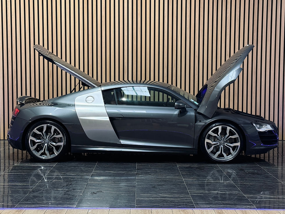 Miniature : AUDI R8 QUATTRO 5.2 V10 525 FSI R-TRONIC IMMAT FRANCE SUIVI AUDI