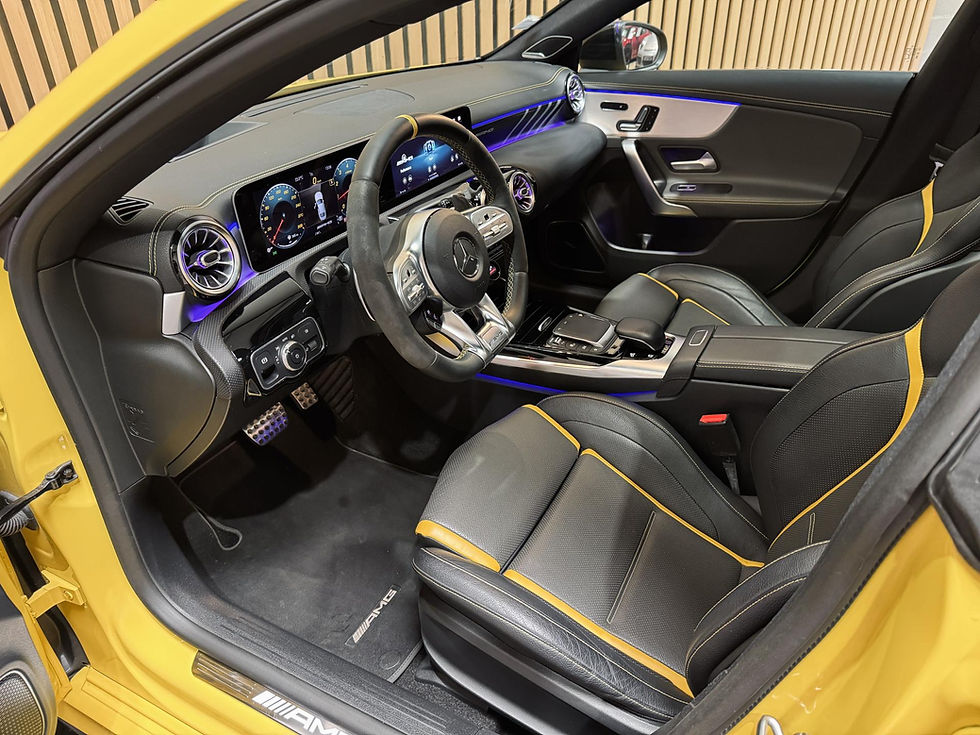 Miniature : MERCEDES CLASSE CLA 45 S Speedshift DCT AMG 4-Matic+ SUIVI COMPLET