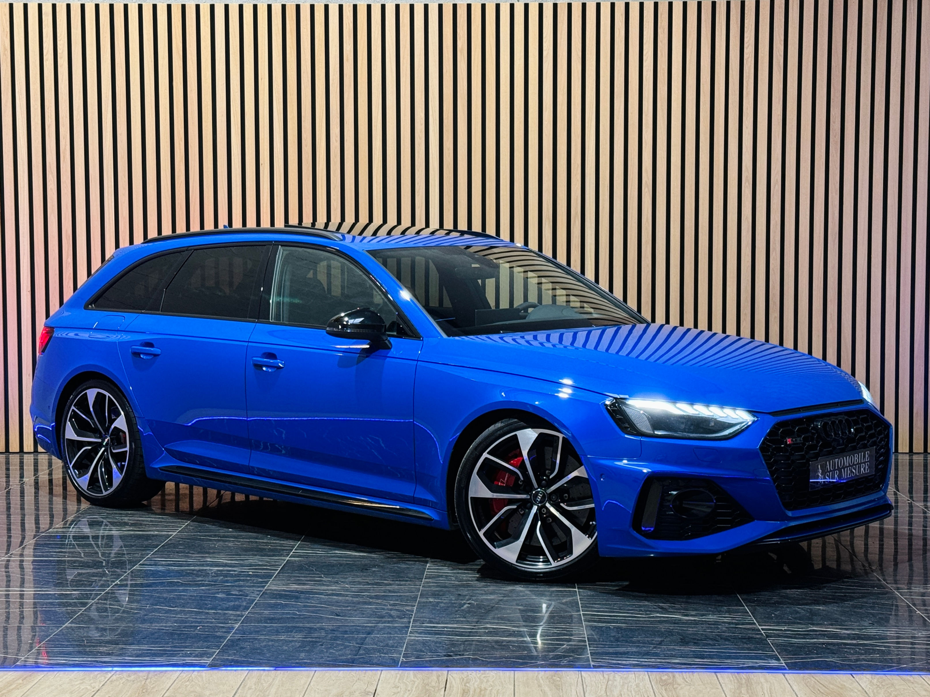 AUDI RS4 AVANT B9 PHASE 2 2.9 TFSI 450 BLEU NOGARO