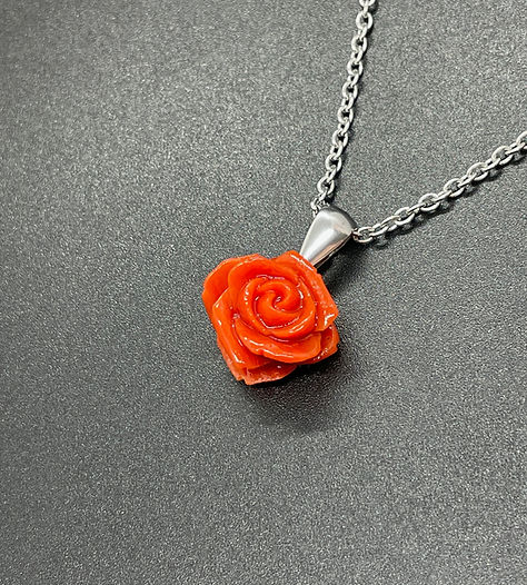 Grand pendentif branche de corail dorée Grand pendentif branche de corail dorée
