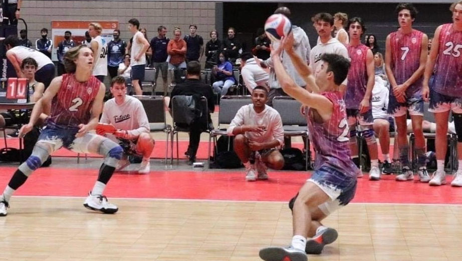 Boys' Defense/Serve Receive Holiday Camp Week 2