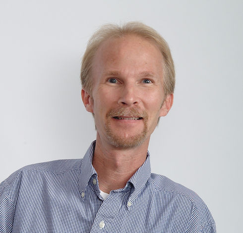 NV headshot 040.jpg