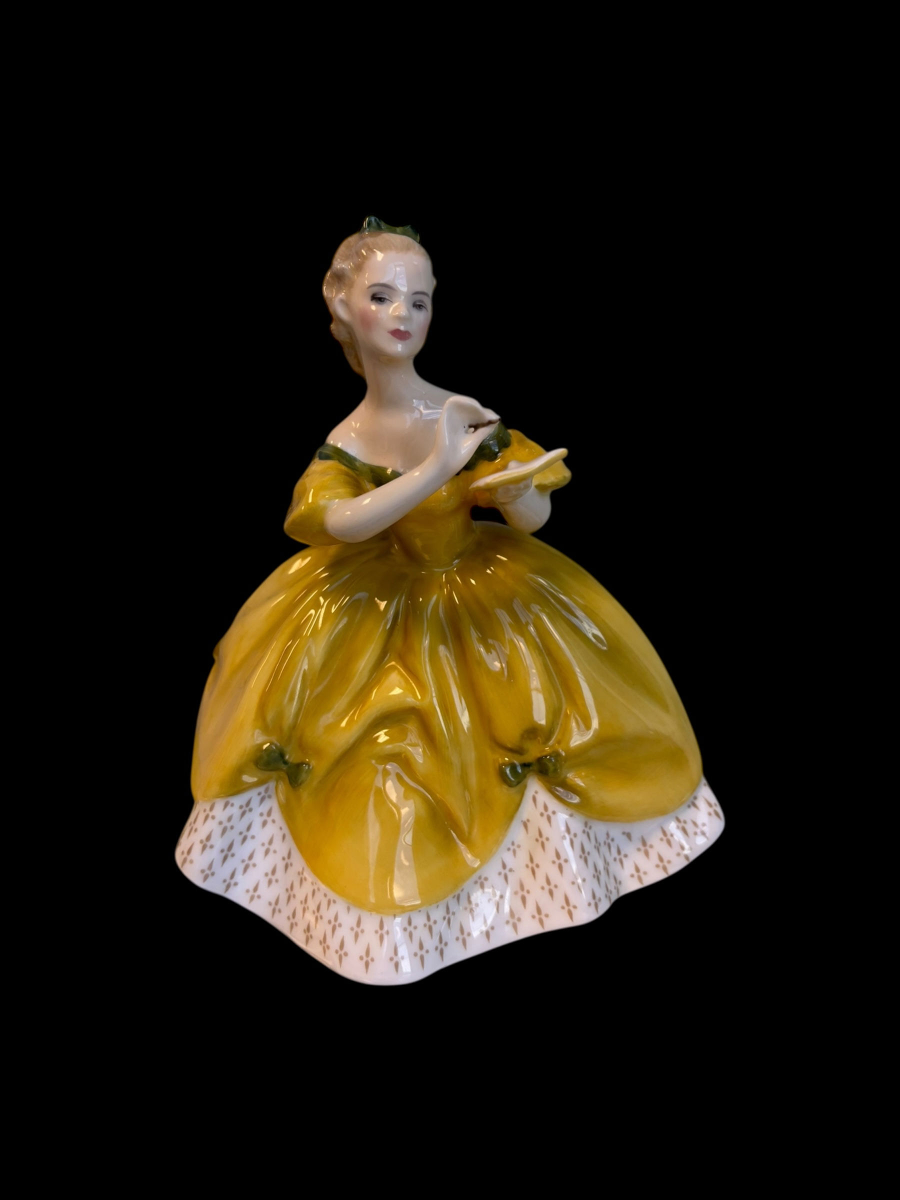Royal Doulton The Last Waltz HN 2315 1965