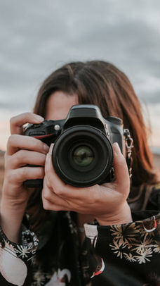 How to Handle Difficult Photographers Professionally?
