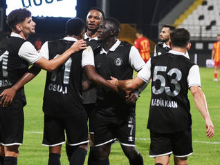 Manisa FK Sahasında 'Farklı' Açılış Yaptı! | Manisa FK - Yeni Malatyaspor: 5-1