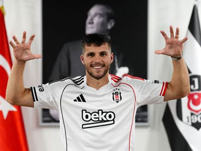 Beşiktaş, David Jurasek'i Kadrosuna Kattı