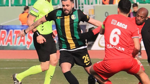 Şanlıurfa'da Gol Sesi Çıkmadı | Şanlıurfaspor - Çorum FK: 0-0