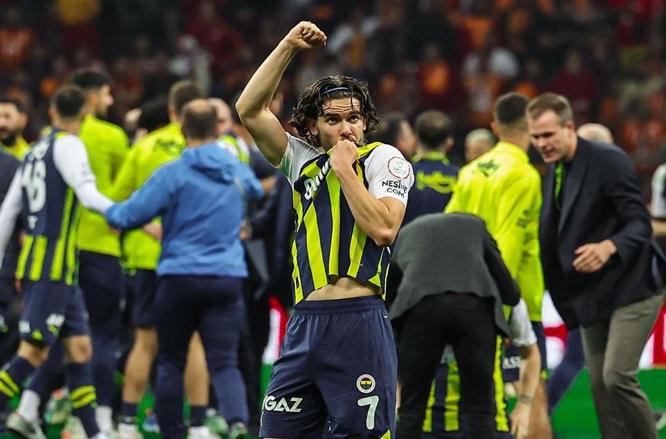 Fenerbahçe'den Ferdi Kadıoğlu'na Veda 