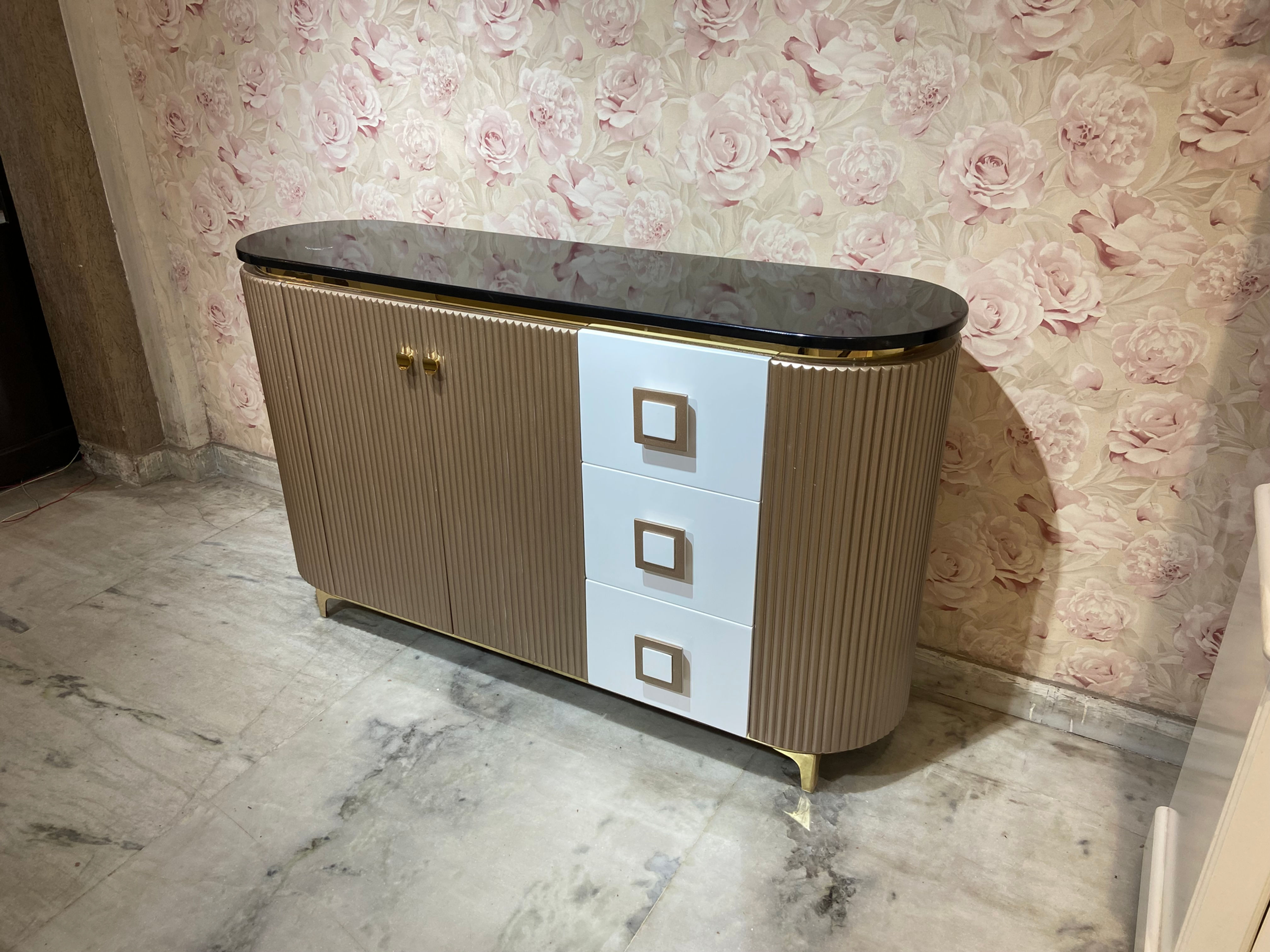 5-feet cabinet, with triple PU finish in black, brown and white colors,