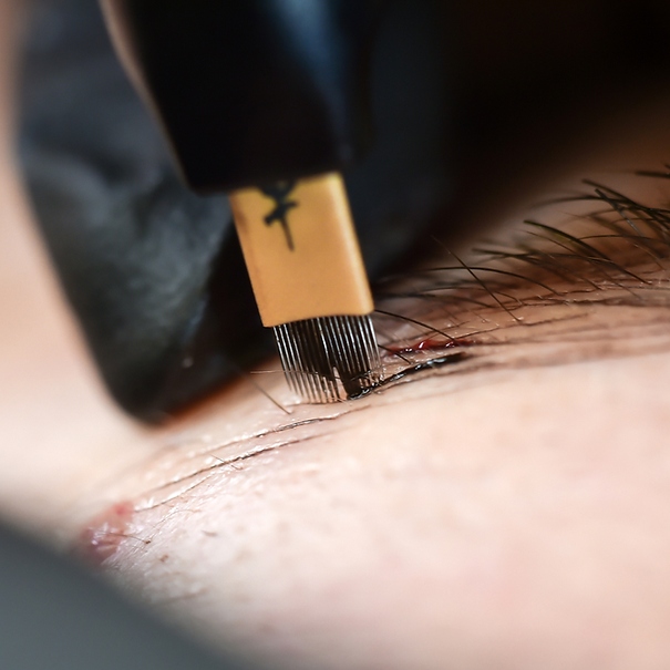microblading tattoo eyebrows