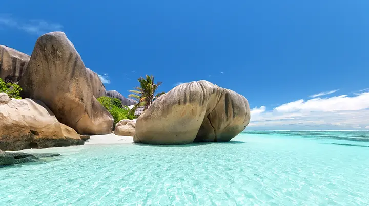 Discover the top 8 most visited African Indian Ocean islands in 2025, from Zanzibar to Seychelles, each with unique culture, beaches and vibes.