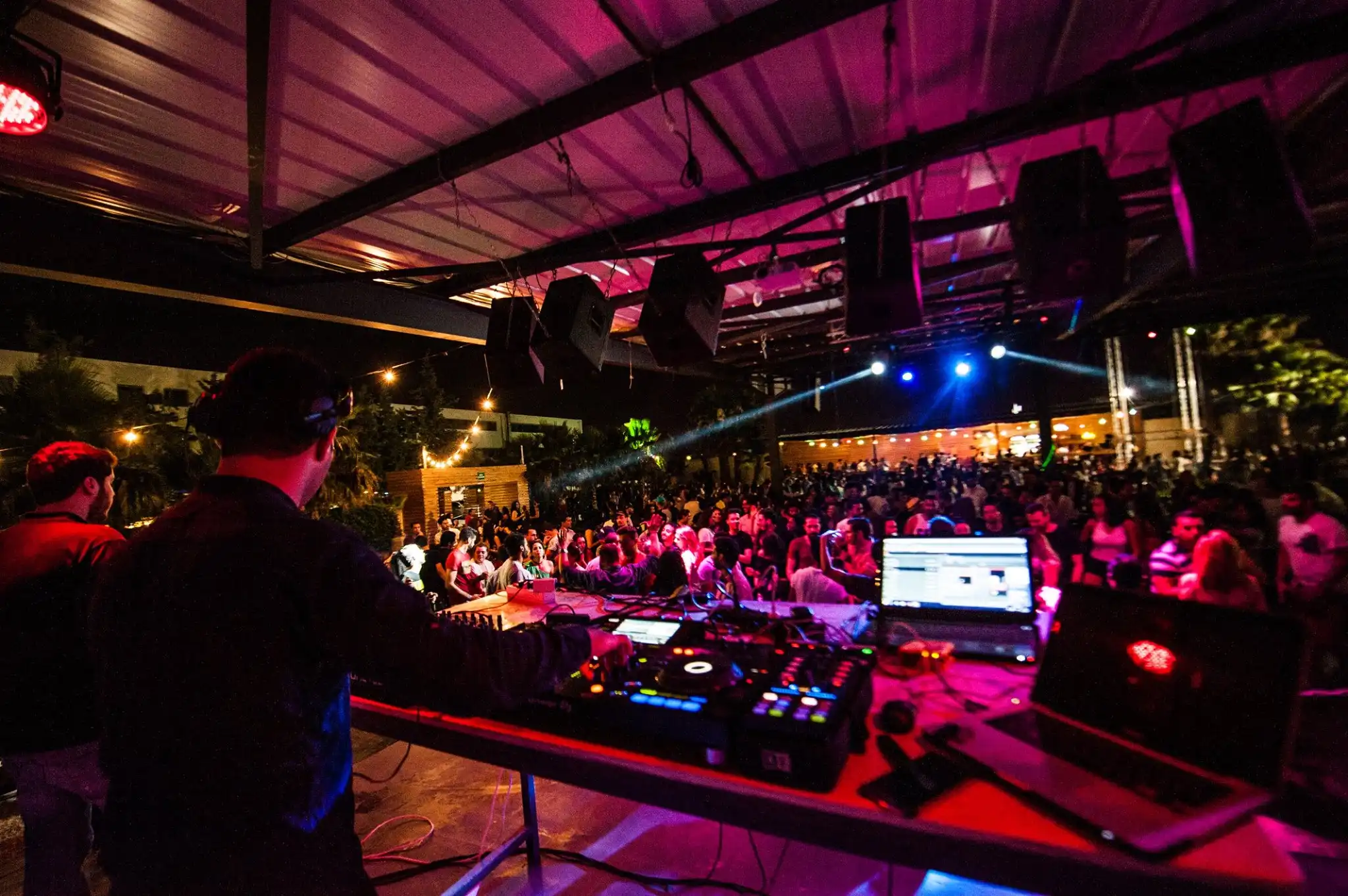 Unveiling Tunis'Nightlife Gems: Top 5 Spots for an Unforgettable Evening 