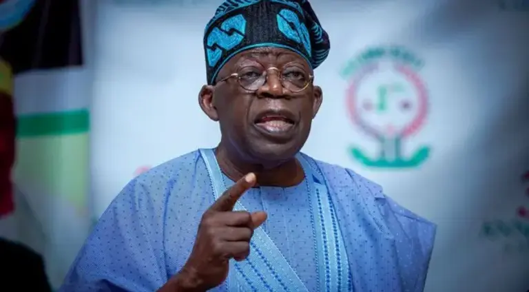 President Tinubu urges ECOWAS leaders to follow Ghana’s democratic example, highlighting peaceful elections, unity, and regional progress for West Africa.