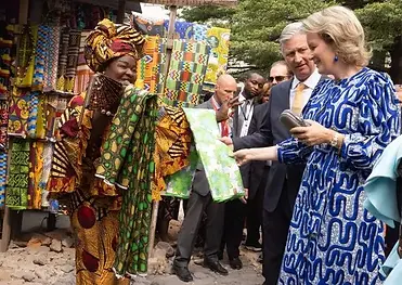 Discover where to buy authentic Congolese crafts in 2025 from Kinshasa’s artisan hubs to ethical boutiques and local makers.