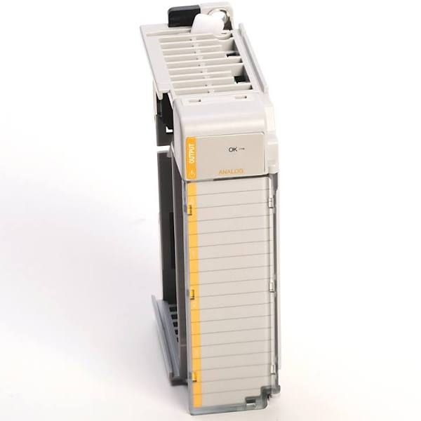 Allen Bradley 1769-OF8C CompactLogix Current Module