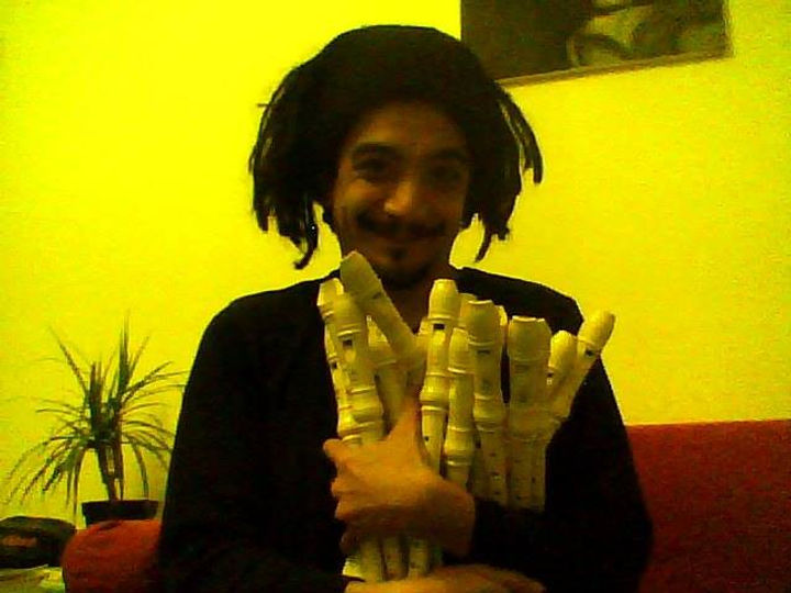 1528521_10152050276648426_676153695_n.jp