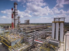 Ніч на Полтавщині: ворог знов атакував Кременчуцький НПЗ