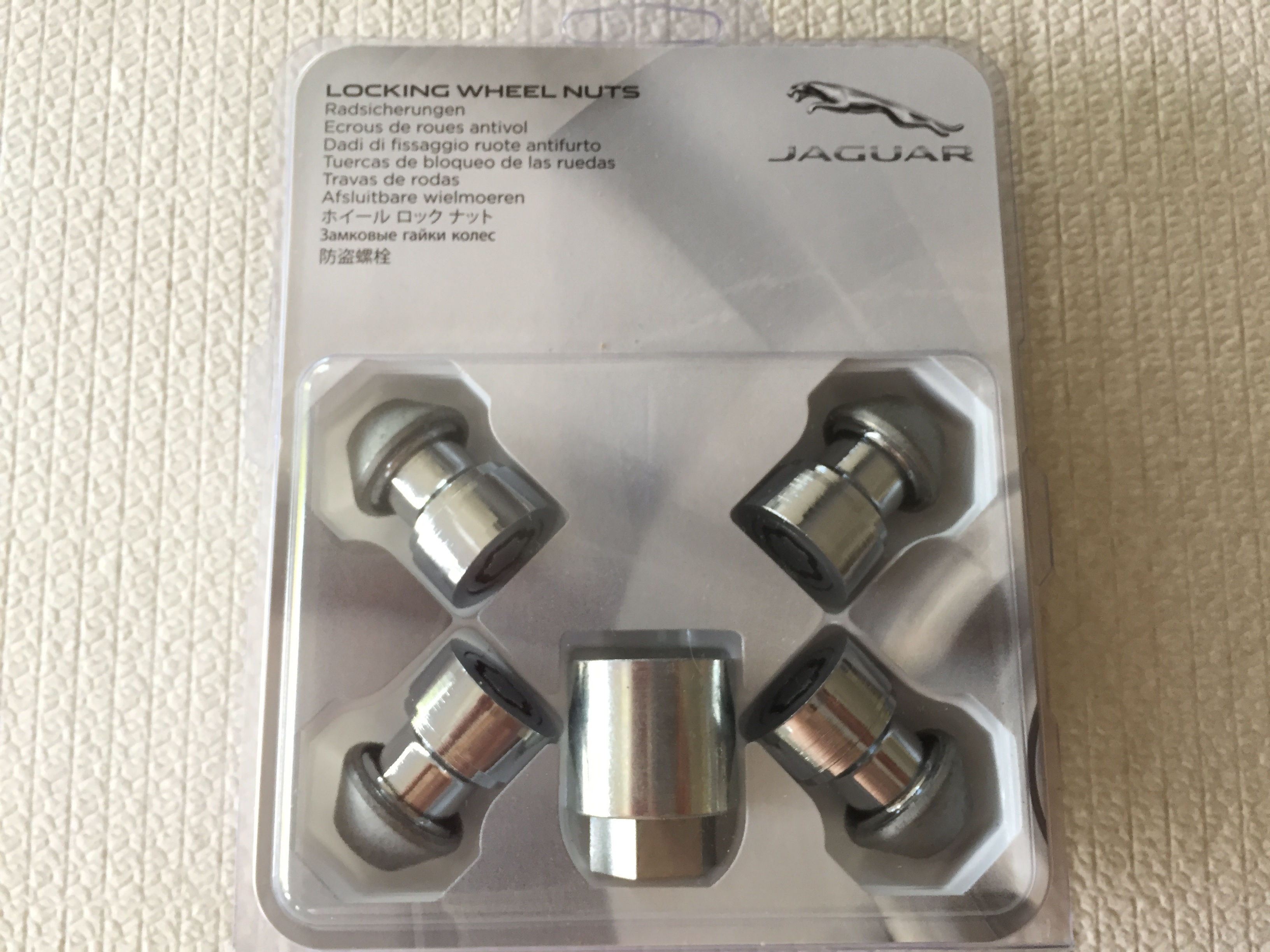 F-Pace E-Pace I-Pace Locking Wheel Nut Set - CHROME