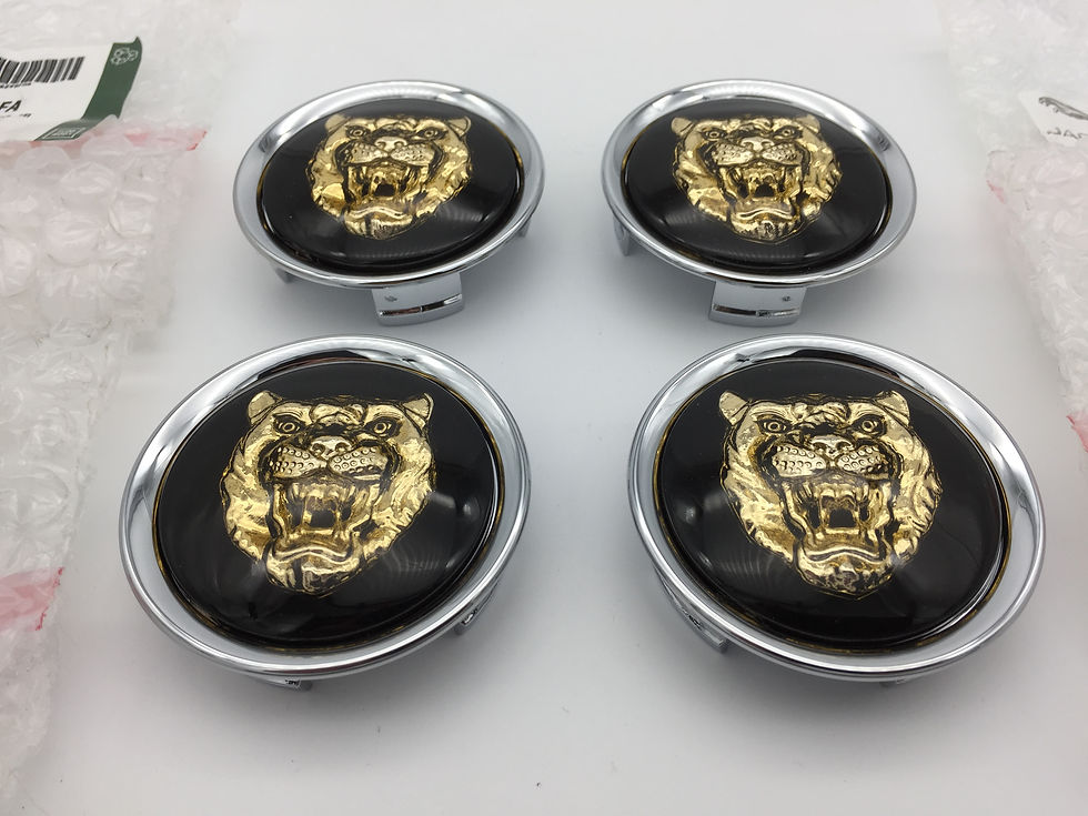 Thumbnail: Centre Cap Badges - Black with Gold Growler. Set of 4