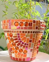 plant-pot-mosaic-workshop-liverpool-portrait-big.webp