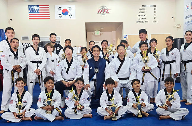 Hwang's Taekwondo Center Black Belts