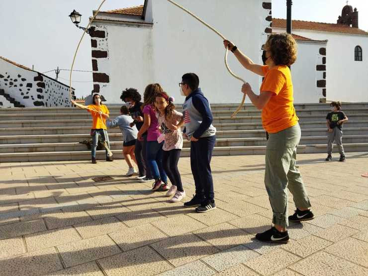 Saltando a la cuerda