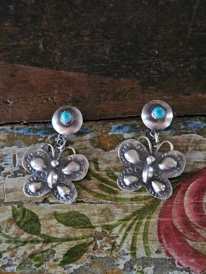 Thumbnail: Vintage Enchanted Butterfly Cuff