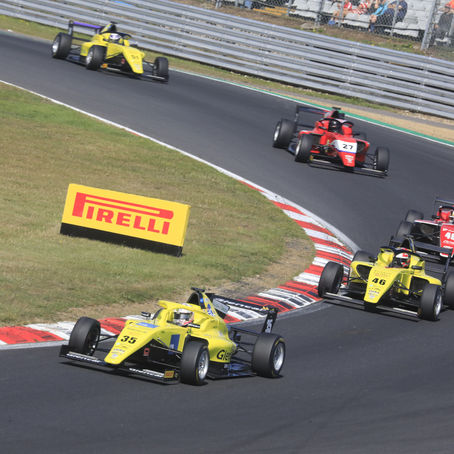 British GT at Brands